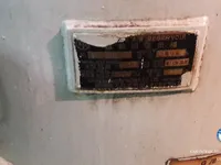 Ọkọ̀ tí ó mú epo / kemikali fún tà