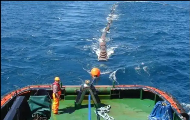 Ọkọ omi ti o fa fún tà
