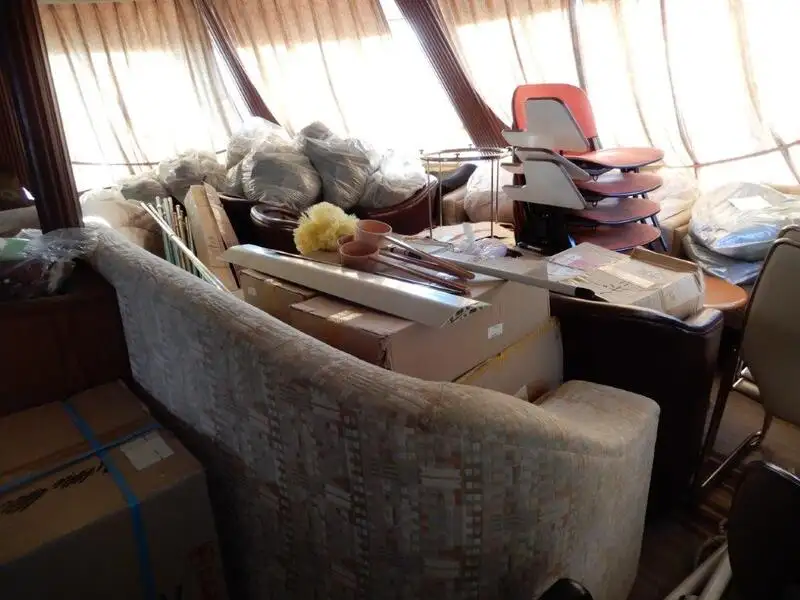 Ọkọ̀ ojú omi ìrìn-àjò fún tà