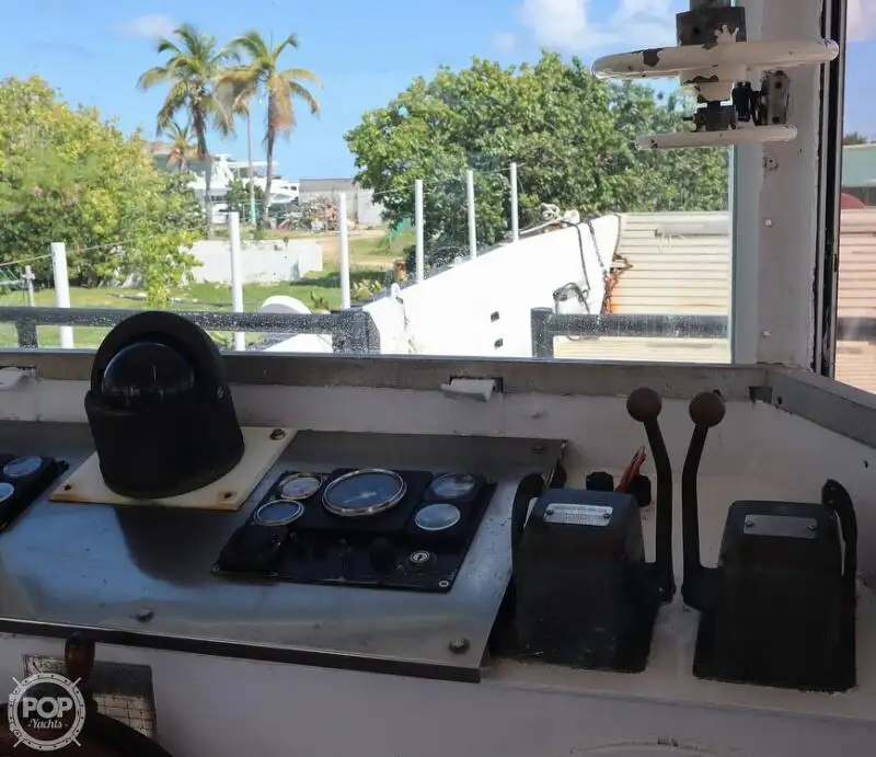 Ọkọ omi Landing, Tank fún tà