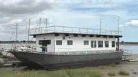Ọkọ oju-omi ìgbé-àgbé fún tà