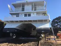 Ọkọ̀ ọpọlọpọ̀ ènìyàn fún tà