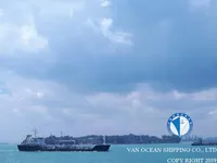 Ọkọ̀ tí ó mú epo / kemikali fún tà