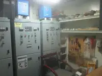 Ọkọ̀ tí wọn fi maa ń gbé ohun èlò tí ó ní ìdáná fún tà