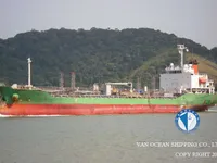 Ọkọ̀ tí ó mú epo / kemikali fún tà