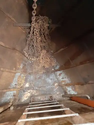 Ọkọ̀ tí ó mú ẹja fún tà
