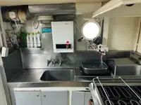 Ọkọ̀ tí ó mú ẹja fún tà