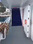 Ọkọ̀ ọpọlọpọ̀ ènìyàn fún tà