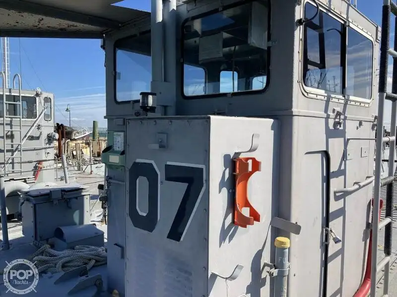 Ọkọ omi Landing, Tank fún tà