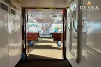 Ọkọ̀ ojú omi ìrìn-àjò fún tà