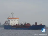Ọkọ̀ tí ó mú epo / kemikali fún tà
