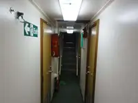 Ọkọ omi ti o mu ọja fún tà
