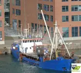 Ọkọ̀ ojú omi tí ó mú ìdọ̀tí fún tà