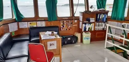 Ọkọ omi Landing, Tank fún tà