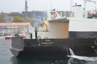 Ọkọ̀ tí ó mú ọkọ̀ rọ̀ fún tà