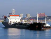 Oil/Chemical tanker fun tita