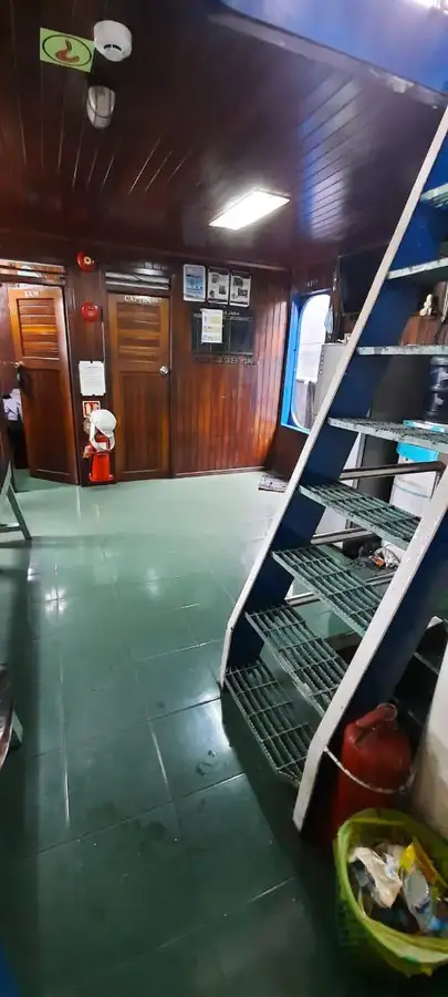 Ọkọ omi ti o fa fún tà