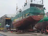 Ọkọ̀ tí ó mú ẹja fún tà
