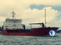 Ọkọ̀ tí ó mú epo / kemikali fún tà