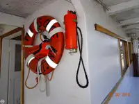 Ọkọ̀ ojú omi kékeré fún tà