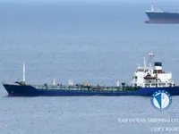Ọkọ̀ tí ó mú epo / kemikali fún tà