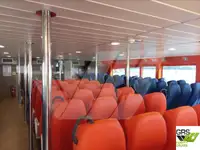 Ọkọ̀ ọpọlọpọ̀ ènìyàn fún tà