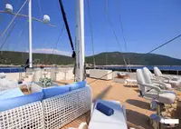 Yacht fún tà