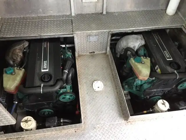 Ọkọ omi Landing, Tank fún tà