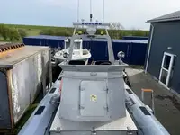 Ọkọ̀ ojú omi tí ó mú ìdọ̀tí fún tà