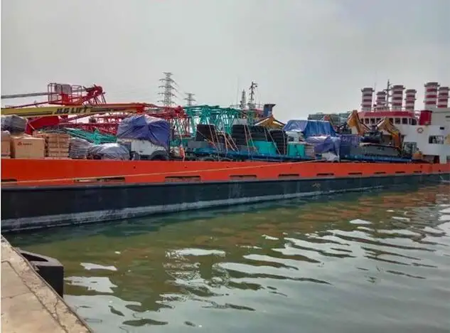 Ọkọ omi Landing, Tank fún tà