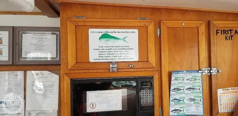 Ọkọ̀ tí ó mú ẹja fún tà