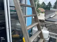 Catamaran fún tà