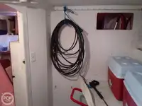 Ọkọ̀ ojú omi kékeré fún tà