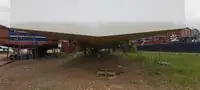 Ọkọ̀ ọpọlọpọ̀ ènìyàn fún tà