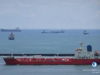 Ọkọ̀ tí ó mú epo / kemikali fún tà
