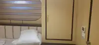 Ọkọ̀ ojú omi ìrìn-àjò fún tà