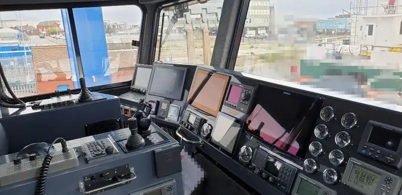 Ọkọ̀ tí ó ṣiṣẹ́ ní ibi tí wọn ṣe àgbàdí fún tà