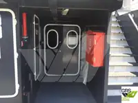 Ọkọ̀ ojú omi ìrìn-àjò fún tà