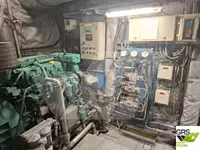 Ọkọ̀ ọpọlọpọ̀ ènìyàn fún tà