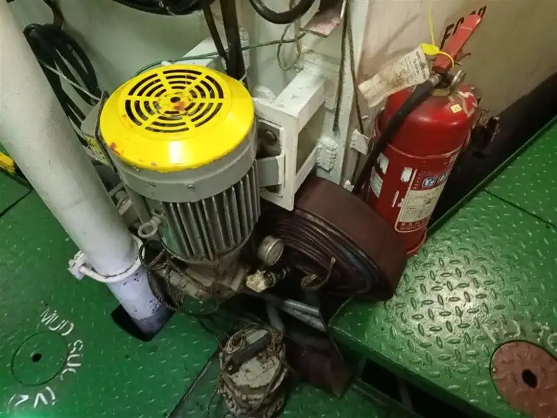 Ọkọ omi ti o fa fún tà