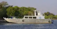 Ọkọ̀ ọpọlọpọ̀ ènìyàn fún tà