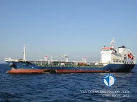 Ọkọ̀ tí ó mú epo / kemikali fún tà