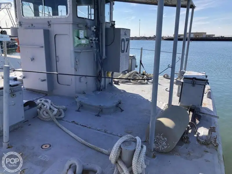 Ọkọ omi Landing, Tank fún tà