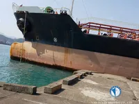 Ọkọ̀ tí ó mú epo / kemikali fún tà