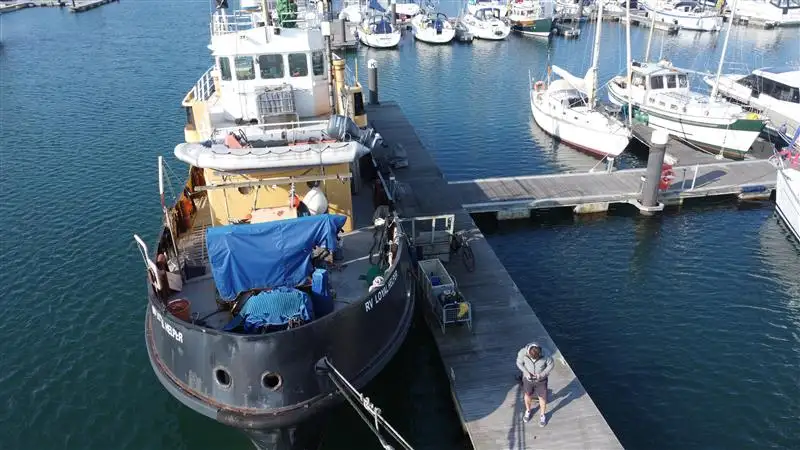 Àwọn ọkọ oju-omi ìṣẹ́ fún tà