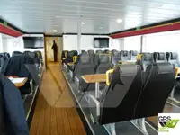 Ọkọ̀ ojú omi ìrìn-àjò fún tà