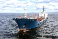 Ọkọ̀ tí ó mú epo / kemikali fún tà