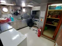 Ọkọ omi Landing, Tank fún tà