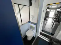 Ọkọ̀ ojú omi tí ó mú àwọn ìkọ́kọ̀ fún tà
