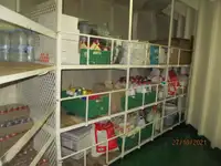 Ọkọ̀ tí wọn fi maa ń gbé ohun èlò tí ó ní ìdáná fún tà
